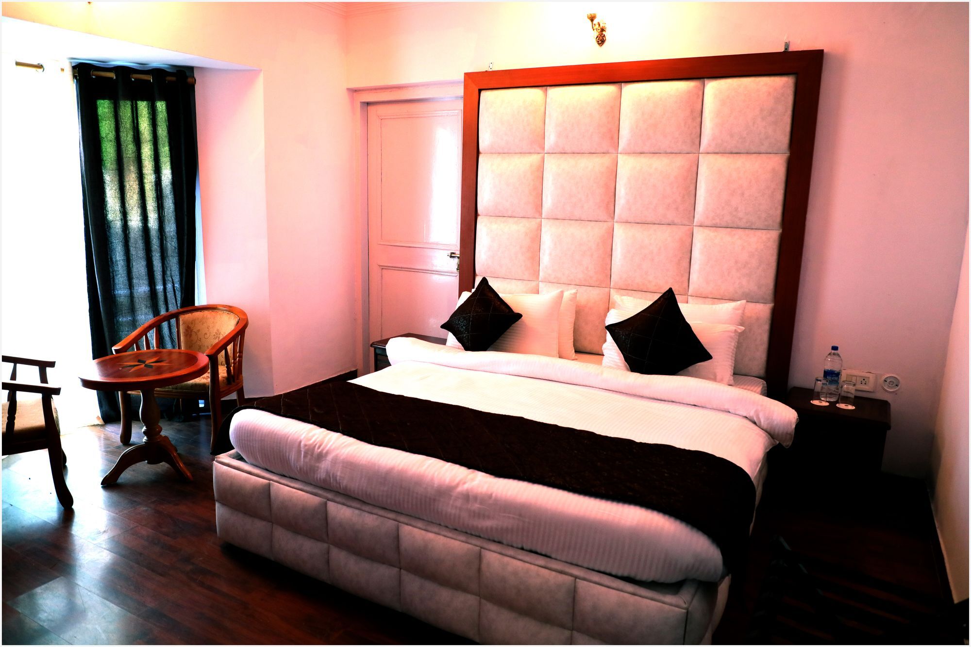 The Swiss Village Resort Nainital Exteriér fotografie