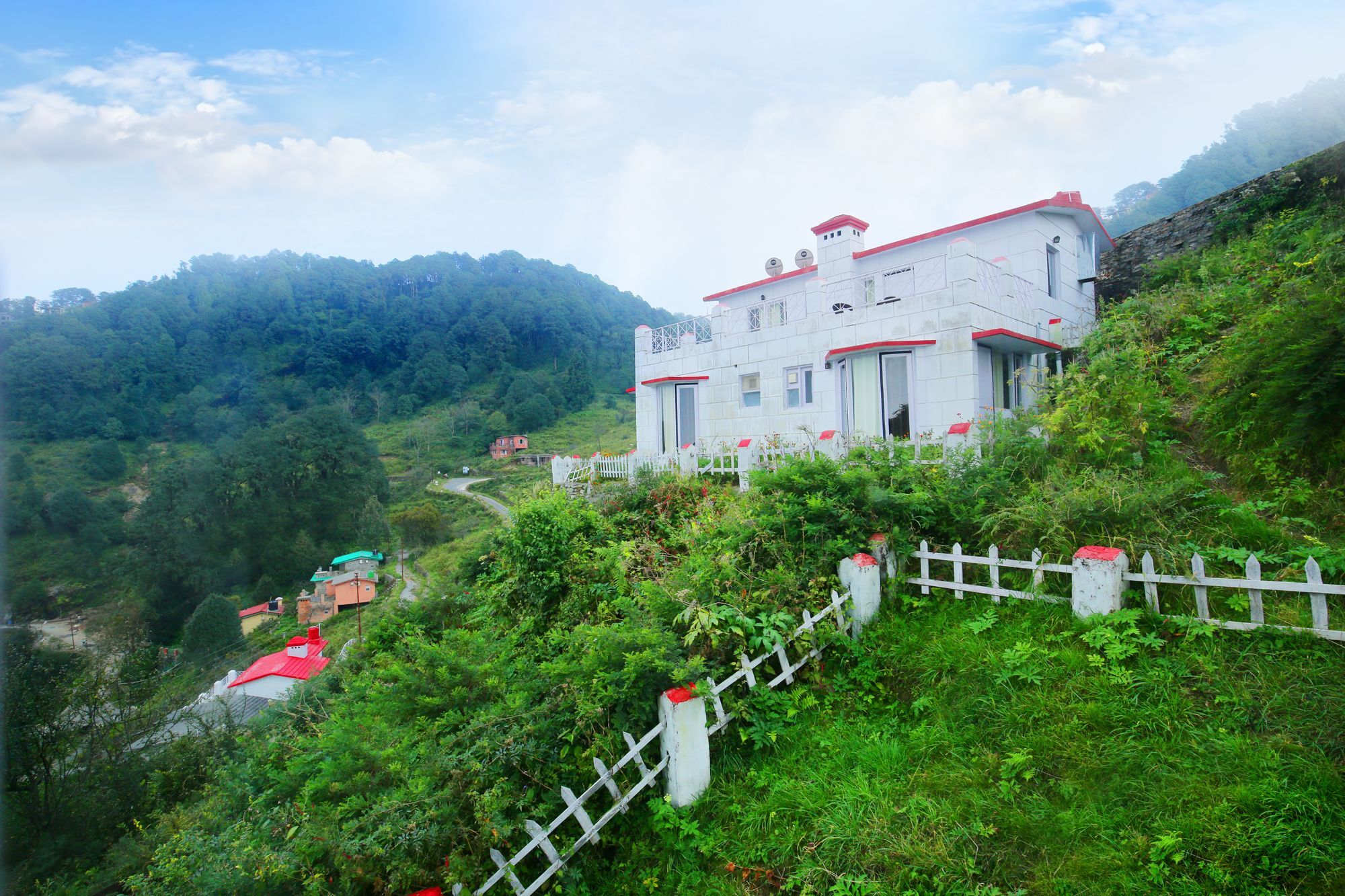 The Swiss Village Resort Nainital Exteriér fotografie
